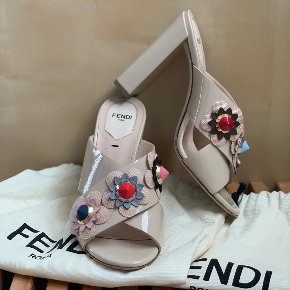 FENDI Flowerland Patent Leather Mule Heel